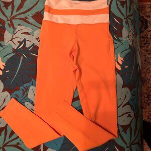 DYI Legging in yellow size Medium